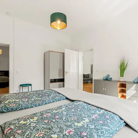 Elegante Direkt Am Stadtpark Appartement Villach