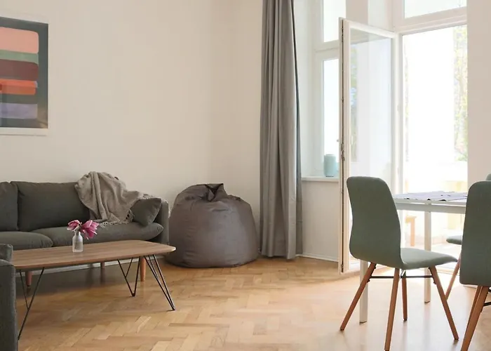 Elegante Direkt Am Stadtpark